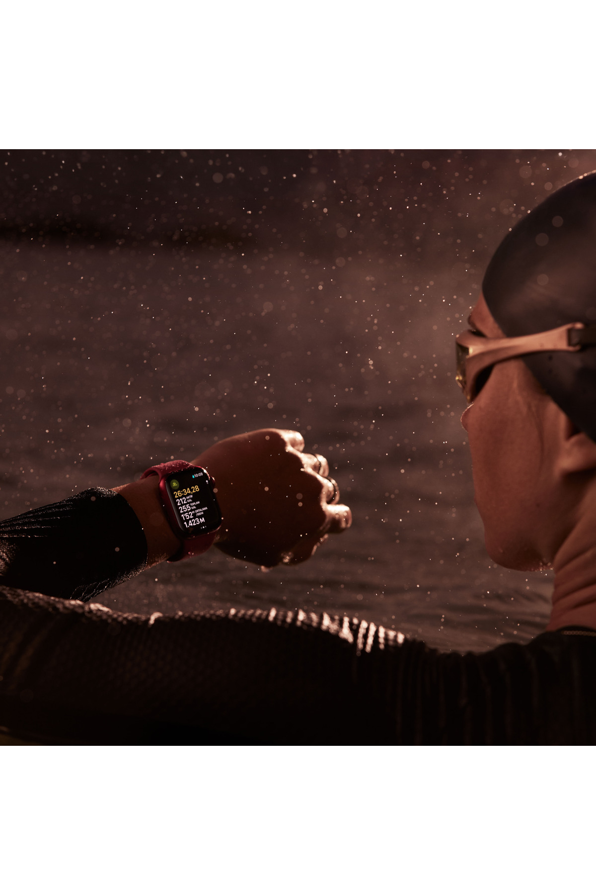 Apple Watch Series 9 Gps + Cellular 41Mm (Product)Red Alüminyum Kasa Ve