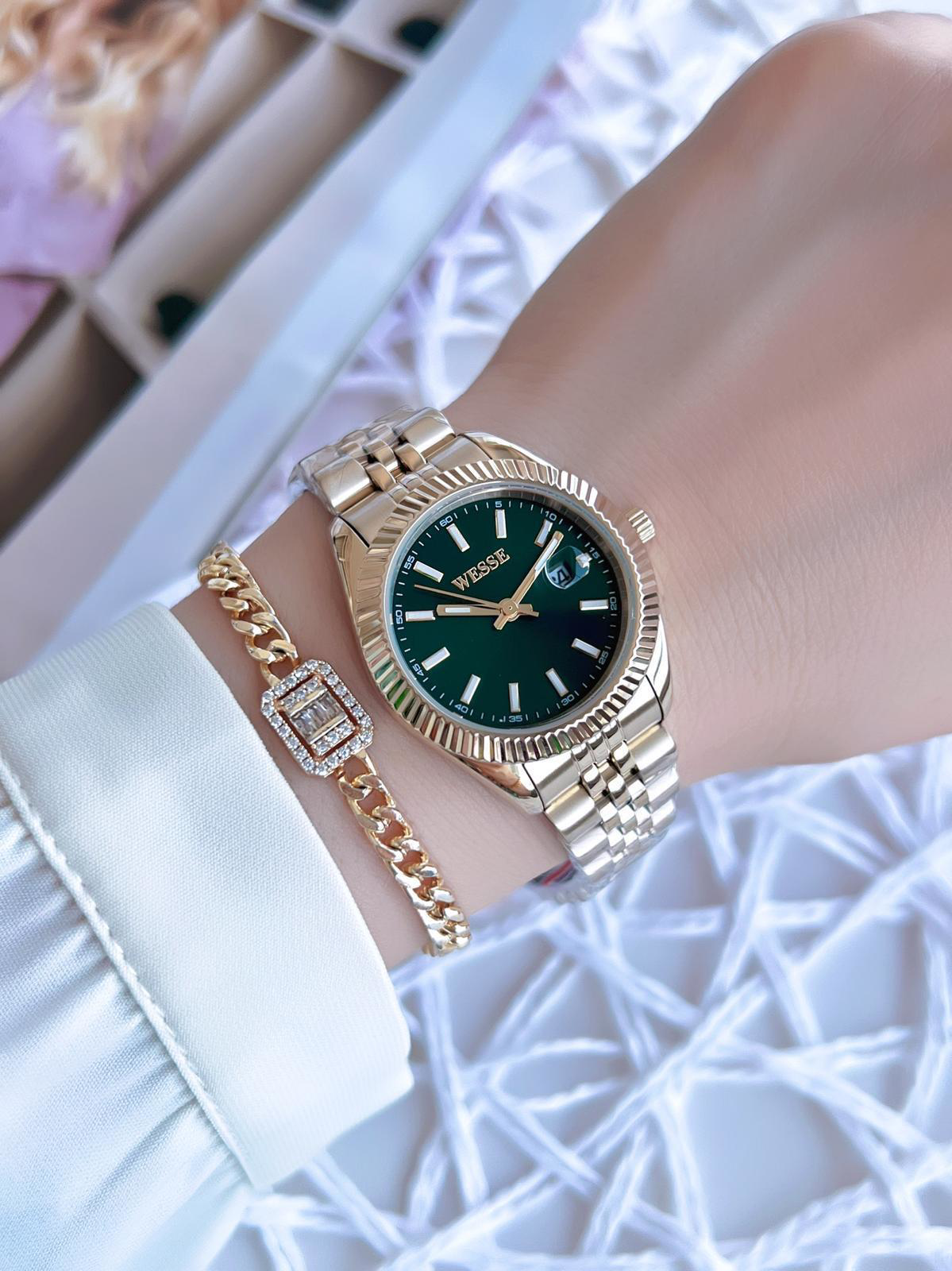 Wesse Elite Çelik Kordon Kararmaz Renk Atmaz Bayan Kol Saati 30Mt Wesse Elite Çelik Kordon Kararmaz Renk Atmaz Bayan Kol Saati 30Mt