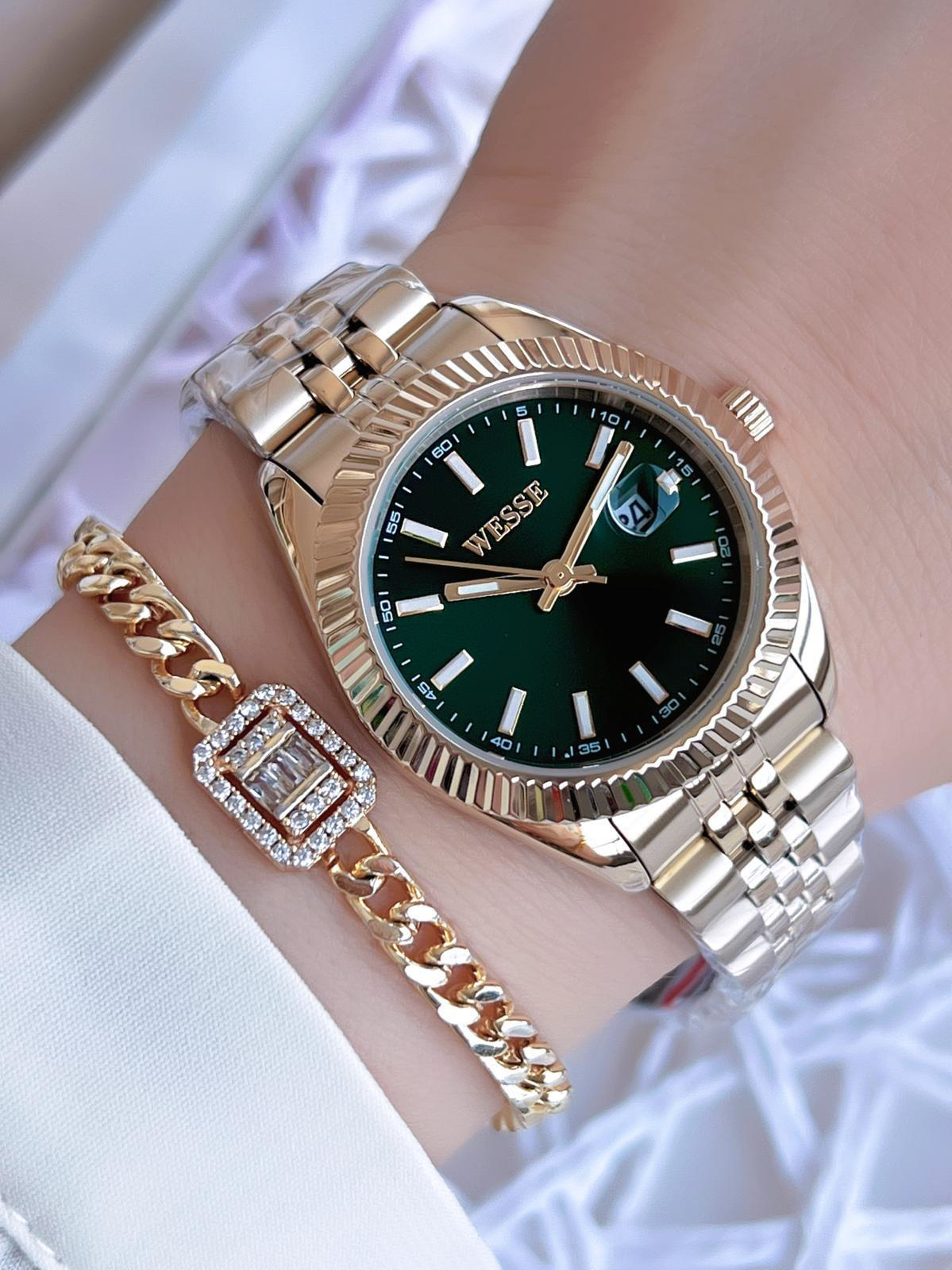 Wesse Elite Çelik Kordon Kararmaz Renk Atmaz Bayan Kol Saati 30Mt Wesse Elite Çelik Kordon Kararmaz Renk Atmaz Bayan Kol Saati 30Mt