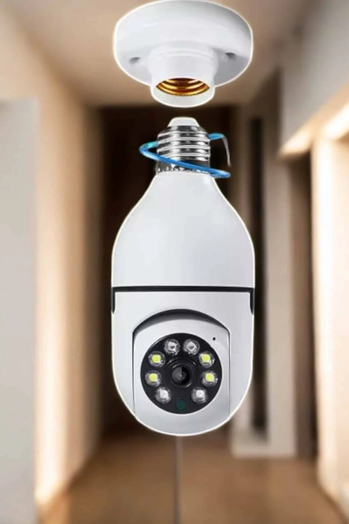 Wifi Kamera Duylu Ampul Görünümlü 360 Derece Dönebilen Ev Kamerası Wifi Kamera Duylu Ampul Görünümlü 360 Derece Dönebilen Ev Kamerası