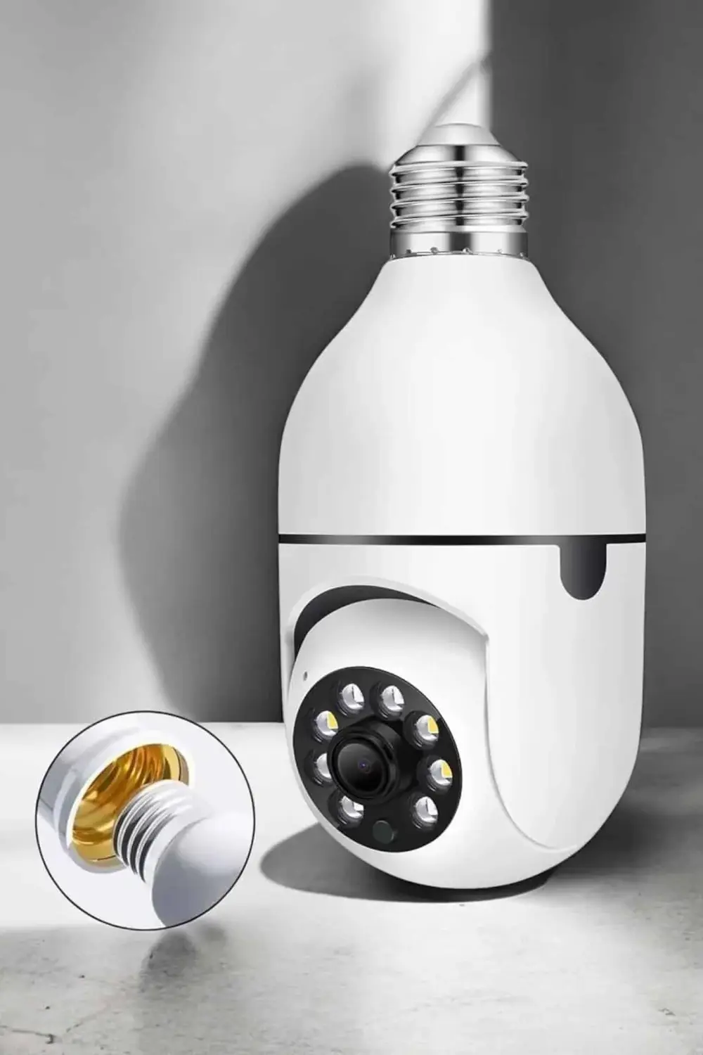 Wifi Kamera Duylu Ampul Görünümlü 360 Derece Dönebilen Ev Kameras