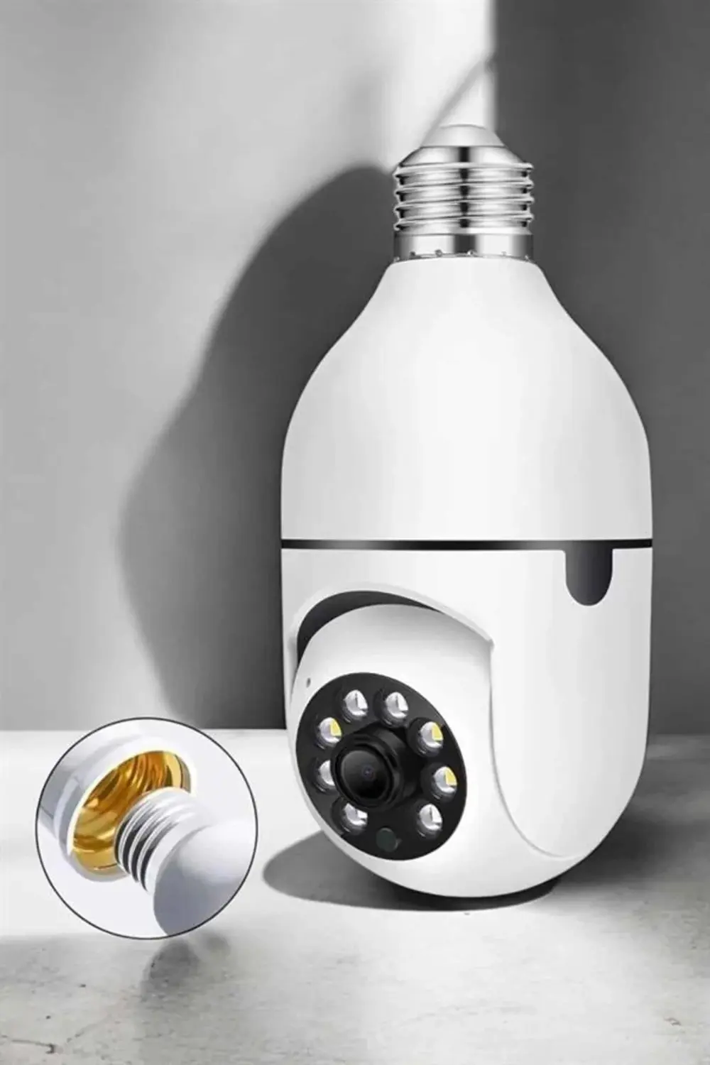 Wifi Kamera Duylu Ampul Görünümlü 360 Derece Dönebilen Ev Kameras