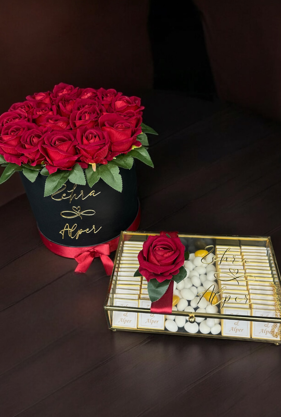 Cyzhome Willow Kiz İsteme Çikolatasi Ve Kiz İsteme Çiçeği Seti Cyzhome Willow Kiz İsteme Çikolatasi Ve Kiz İsteme Çiçeği Seti