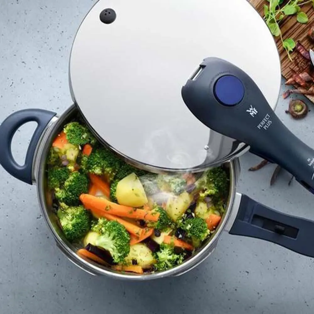 WMF Perfect Plus Düdüklü Tencere Seti 4.5 L + 3 L 3201001184