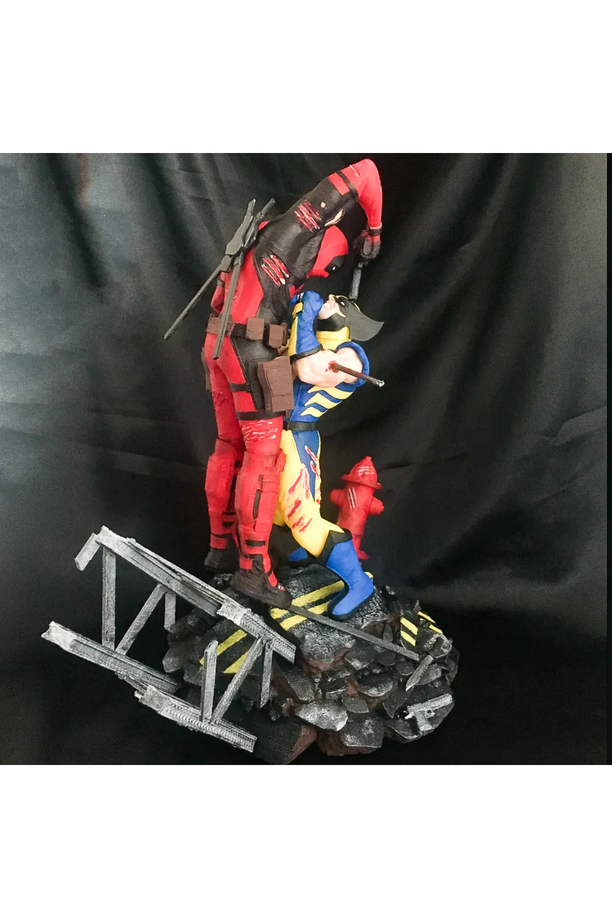 Wolverine Vs Deadpool Obje Wolverine Figür Deadpool Figür Marvel Figürler 25CM Büyük Boy