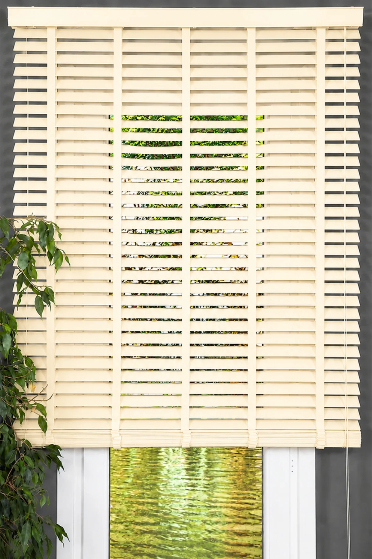 Wooden Blinds %100 Doğal Ahşap Jaluzi Perde 50mm,Alüminyum Kasalı Yüksek Kaliteli - Krem W46PWB