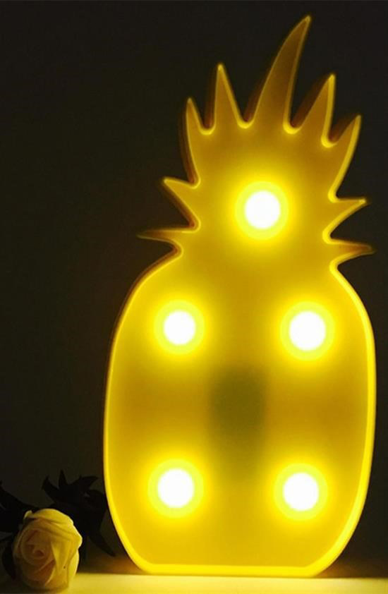 Woody Sofia Ananas Şeklinde Ledli Dekoratif Eğlenceli Çocuk Gece Woody Sofia Ananas Şeklinde Ledli Dekoratif Eğlenceli Çocuk Gece