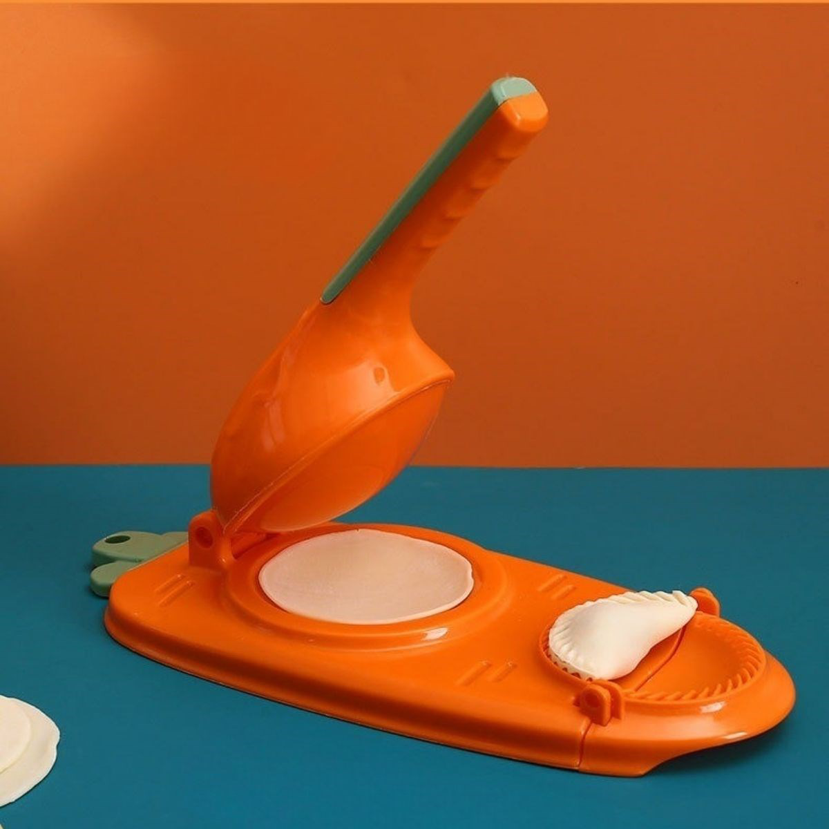 Woody Sofia Havuç Tasarımlı Şık Pratik Börek Mantı Hamuru Presl Woody Sofia Havuç Tasarımlı Şık Pratik Börek Mantı Hamuru Presl