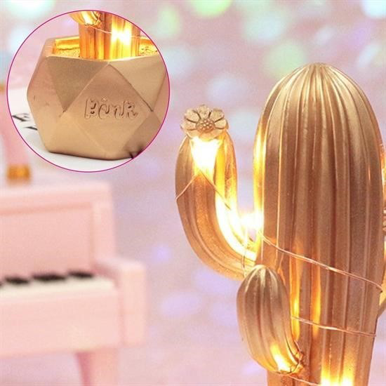 Woody Sofia Led Işıklı Sevimli Kaktüs Dekoratif Masa Lambası Mini Woody Sofia Led Işıklı Sevimli Kaktüs Dekoratif Masa Lambası Mini