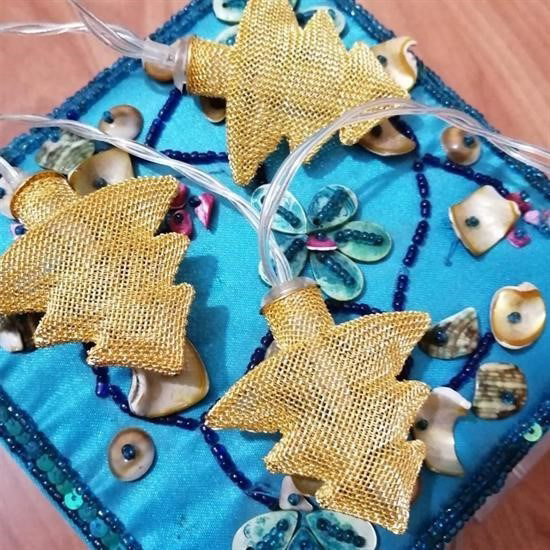 Woody Sofia Metal Örgülü Çam Ağacı Şeklinde Günışığı Şerit Led Iş Woody Sofia Metal Örgülü Çam Ağacı Şeklinde Günışığı Şerit Led Iş