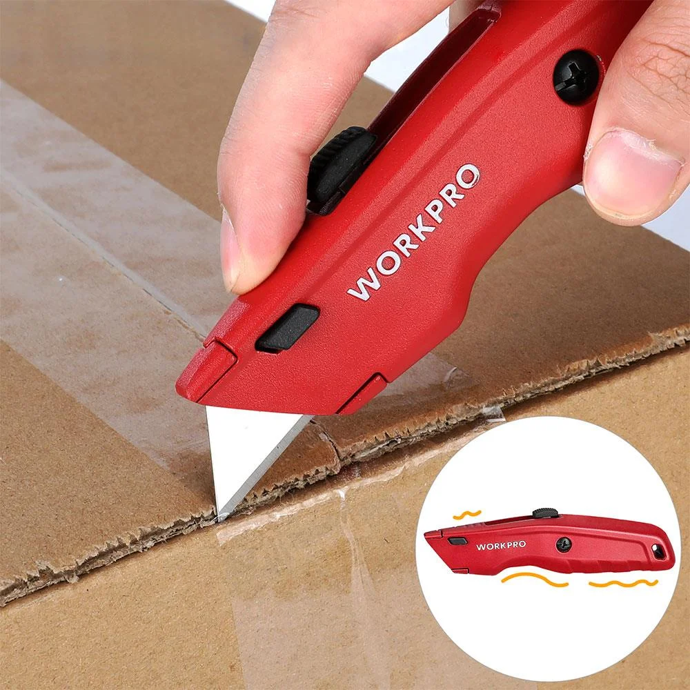 WORKPRO WP213017 Ağır Hizmet Alüminyum Gövde Geri Çekilebilir Rötuş Maket Bıçağı + 3 Adet Yedek Bıçak WORKPRO WP213017 Ağır Hizmet Alüminyum Gövde Geri Çekilebilir Rötuş Maket Bıçağı + 3 Adet Yedek Bıçak