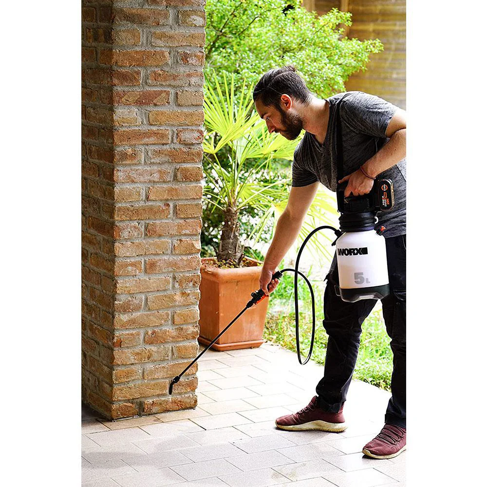 WORX WG829E 20Volt 2.0Ah. Li-ion 5Lt. Omuz Askılı Basınçlı İlaçlama ve Dezenfektan Pompası WORX WG829E 20Volt 2.0Ah. Li-ion 5Lt. Omuz Askılı Basınçlı İlaçlama ve Dezenfektan Pompası