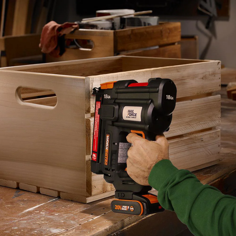 WORX WX844.9 20Volt 16-40mm Profesyonel Şarjlı Zımba Makinesi + 2700 Adet Yedek Zımba (Akü Dahil Değildir) WORX WX844.9 20Volt 16-40mm Profesyonel Şarjlı Zımba Makinesi + 2700 Adet Yedek Zımba (Akü Dahil Değildir)