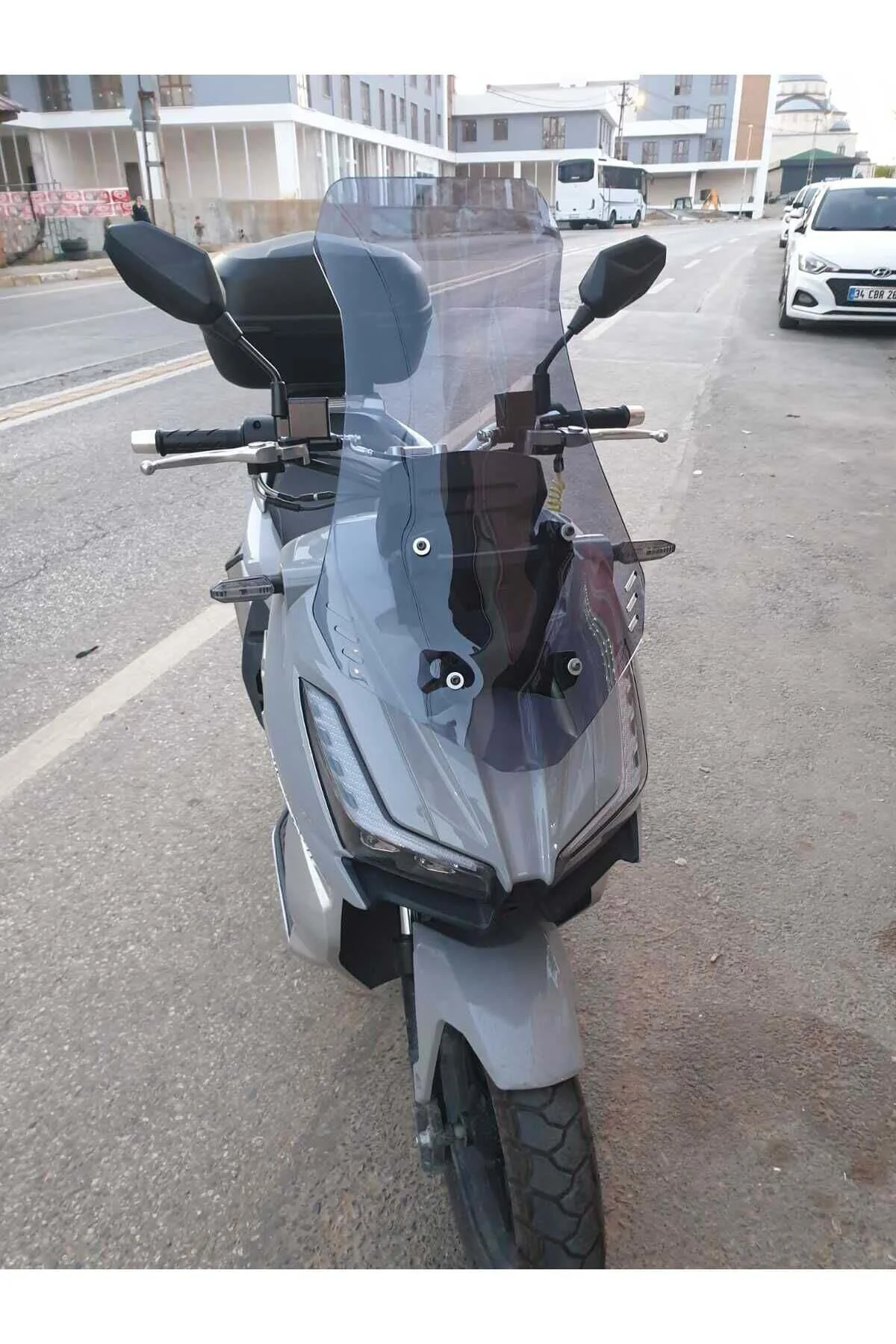 Wow 150 Ön Cam 2023-2026 Model 75cm Füme Renkli 4mm UZUN