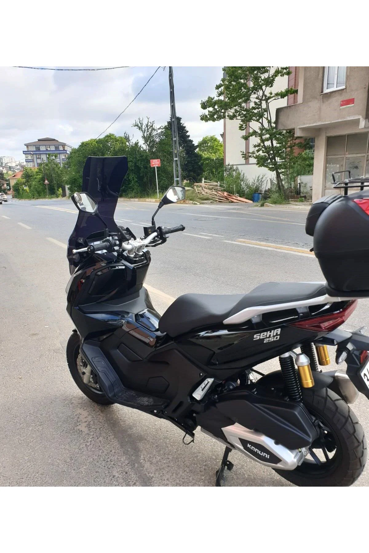 Wow 150 Ön Cam 2023-2026 Model 78cm Siyah Renkli 4mm UZUN