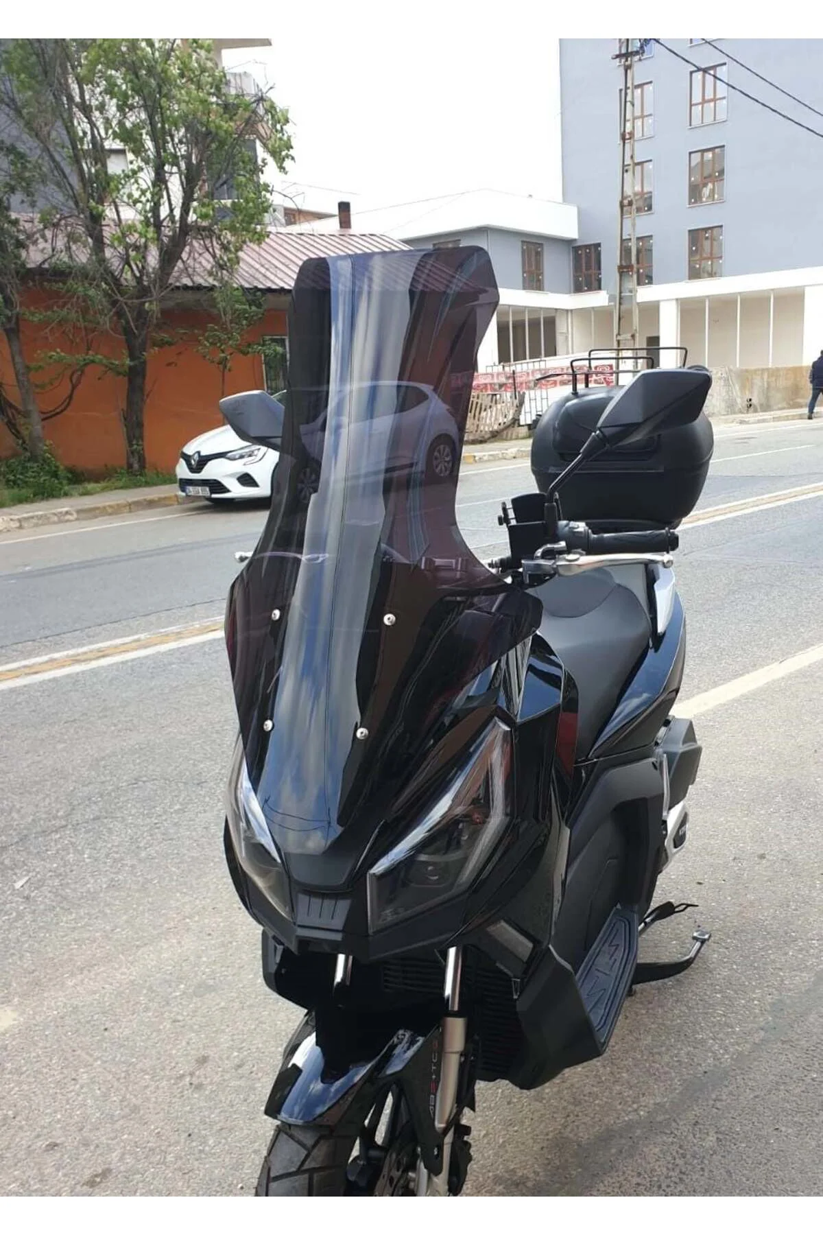 Wow 150 Ön Cam 2023-2026 Model 78cm Siyah Renkli 4mm UZUN