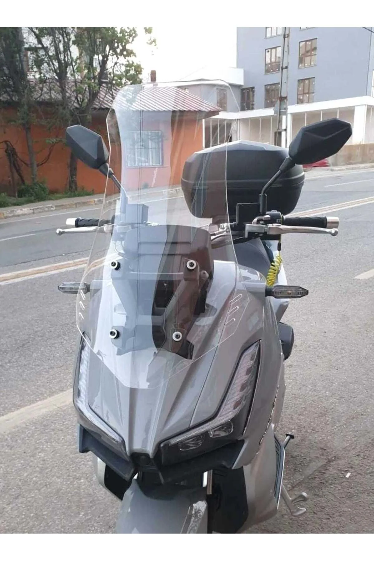 Wow 150 Ön Cam 2023-2026 Model 65cm Şeffaf Renkli 4mm ORTA BOYLU
