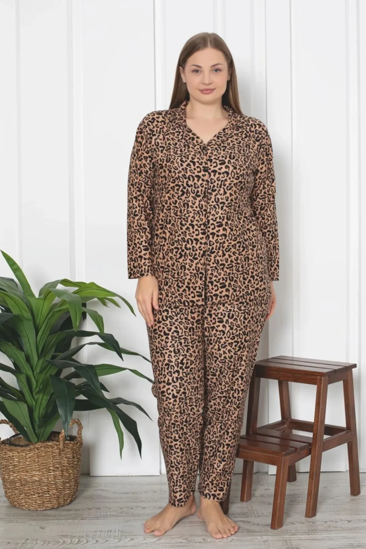 X-Dreamy Büyük Beden Pamuklu Süet Bambu Düğmeli Pijama Takımı, Leopar, 2XL