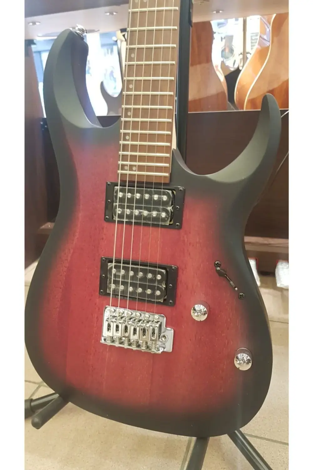 X100 Opbb Hh Elektro Gitar Kılıf+pena+jak Kablo+askı