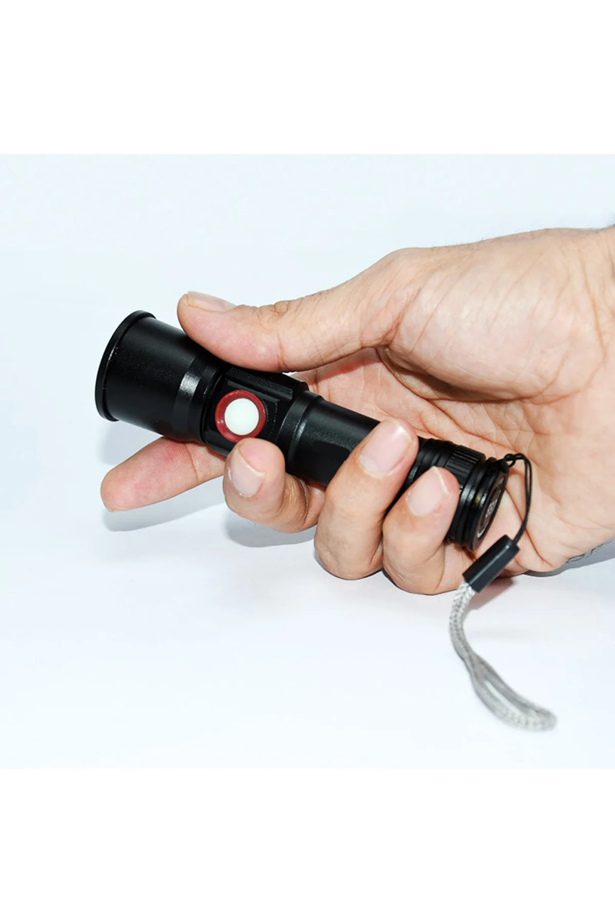 XML-2 Led 1.000 Lümen USB Şarjlı EL Feneri Watton Wt-611 XML-2 Led 1.000 Lümen USB Şarjlı EL Feneri Watton Wt-611