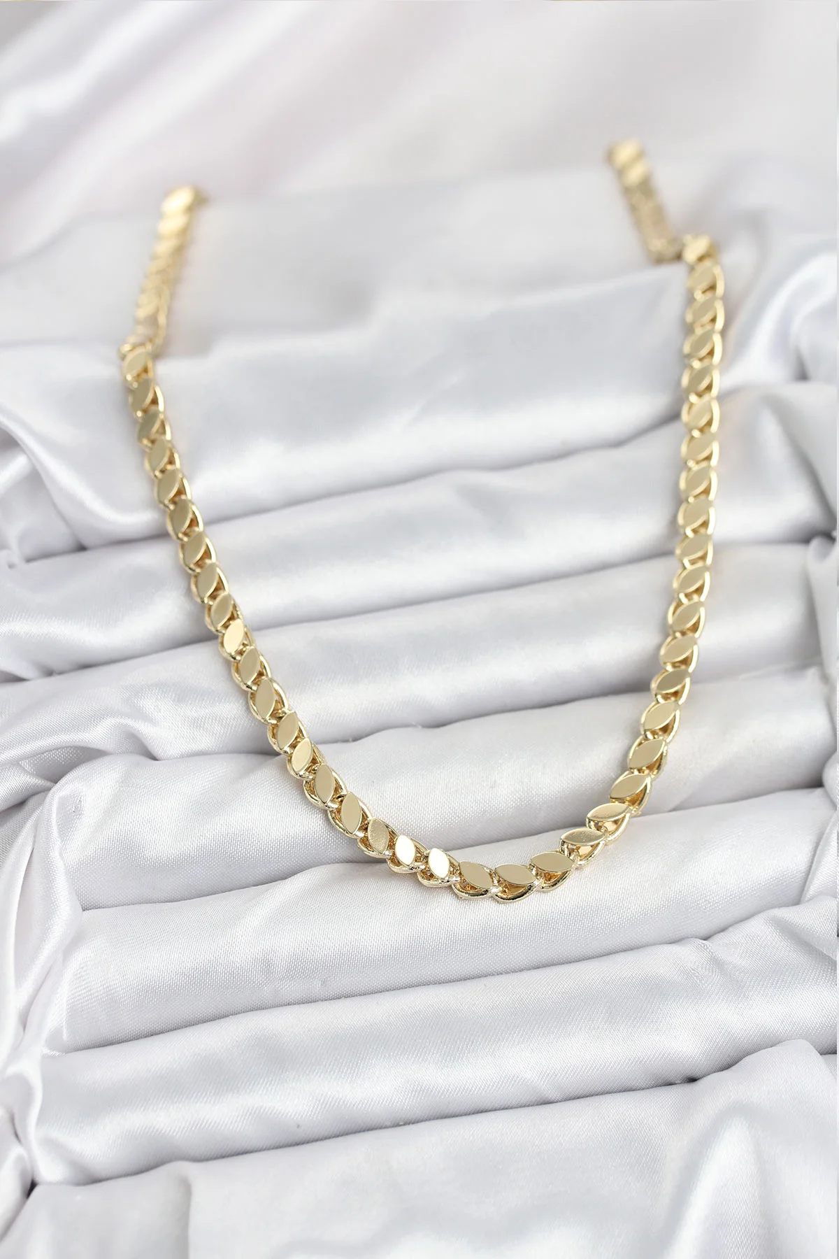 Xuping Gold Renk Arpa Kolye -1492