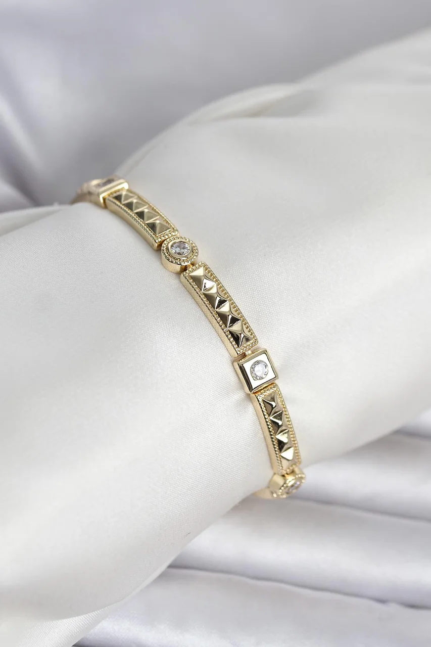 Xuping Punta Model Gold Renk Kadın Bileklik - Lisinya Diğer