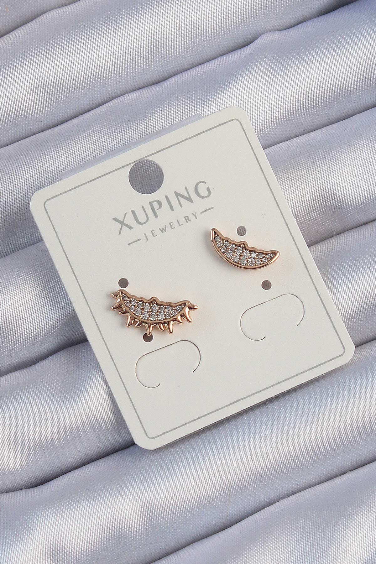Xuping Rose Renk Zirkon Taşlı Ay ve Güneş Tasarımlı Küpe SL8671
