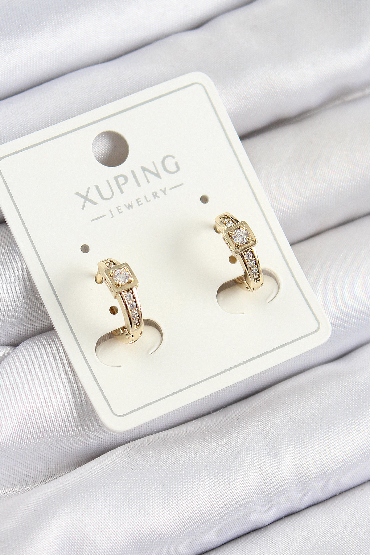 Xuping Zirkon Taşlı Kemer Model Gold Renk Kadın Küpe