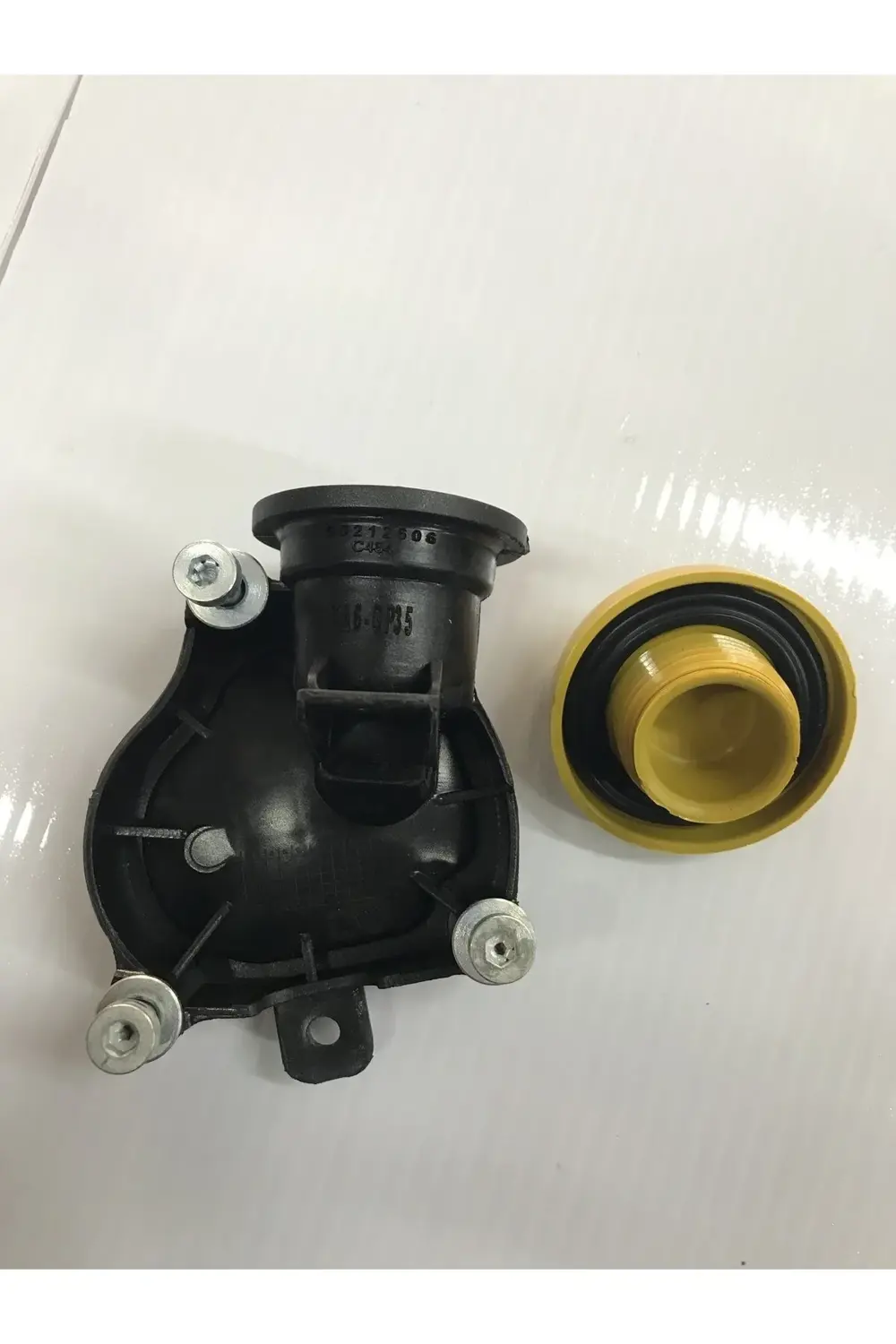 Yağ Dolum Kapağı Kapaklı Egea-doblo-linea 1.6 Contalı