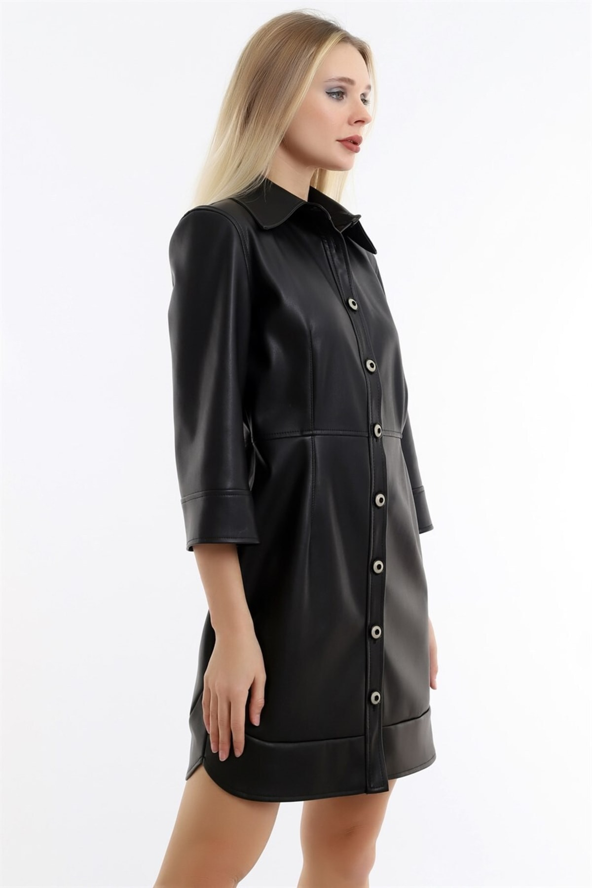 Yakalı Önü Düğmeli Uzun Kollu Yumuşak Ve Esnek Deri Şık Elbise