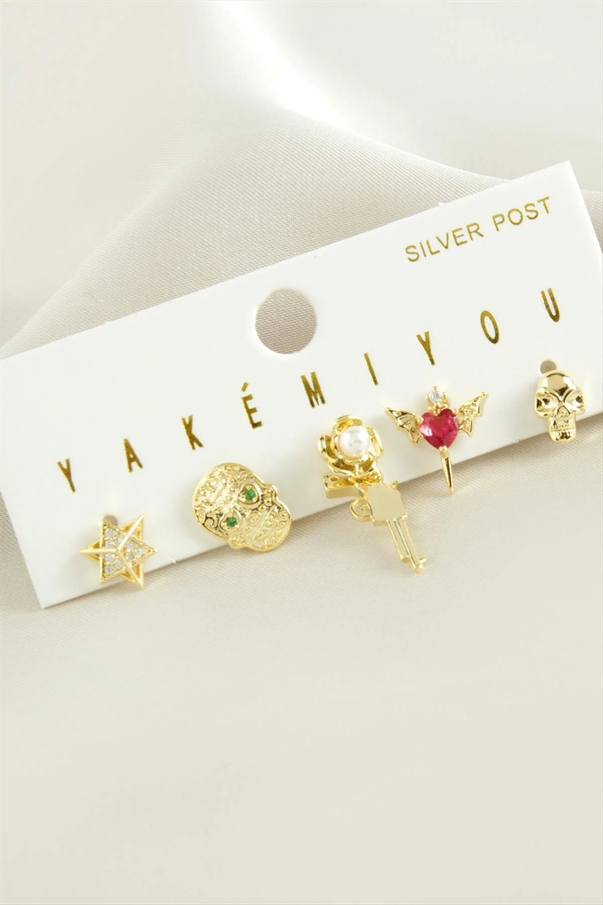 Yakemiyou 5 Adet Zirkon Taşlı Lüks Çelik Küpe