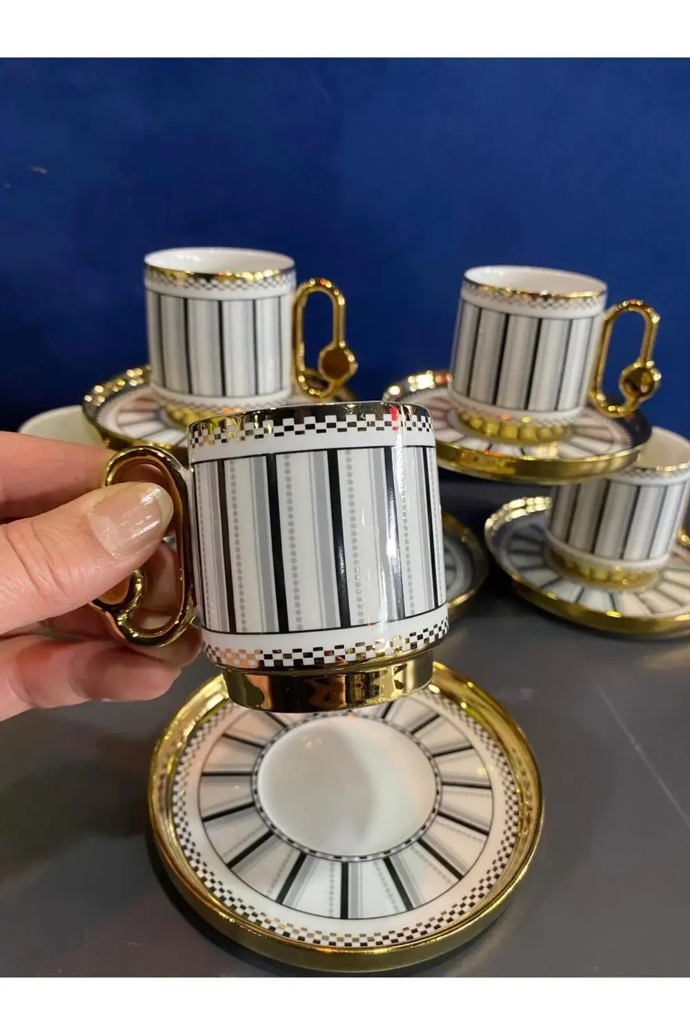 Yaldızlı Porselen Çizgili Kahve Fincan Takımı 6 Lı