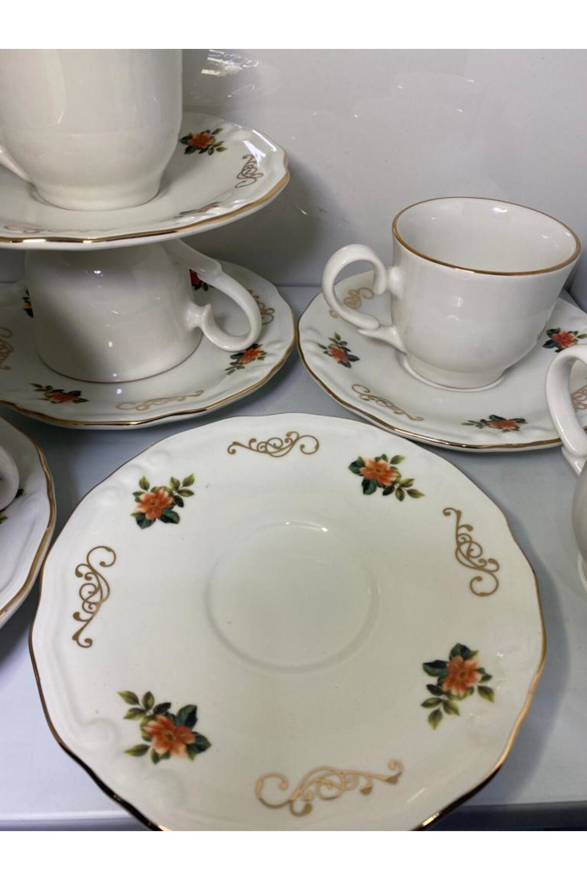 Elif Aksesuar Yaldızlı Porselen Nescafe Çay Fincanı 6 Kişilik