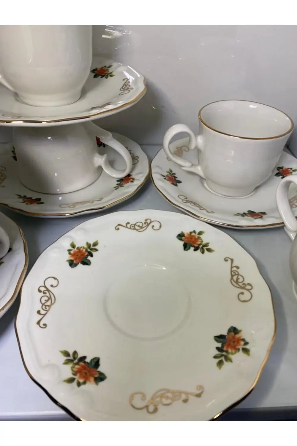 Yaldızlı Porselen Nescafe Çay Fincanı 6 Kişilik