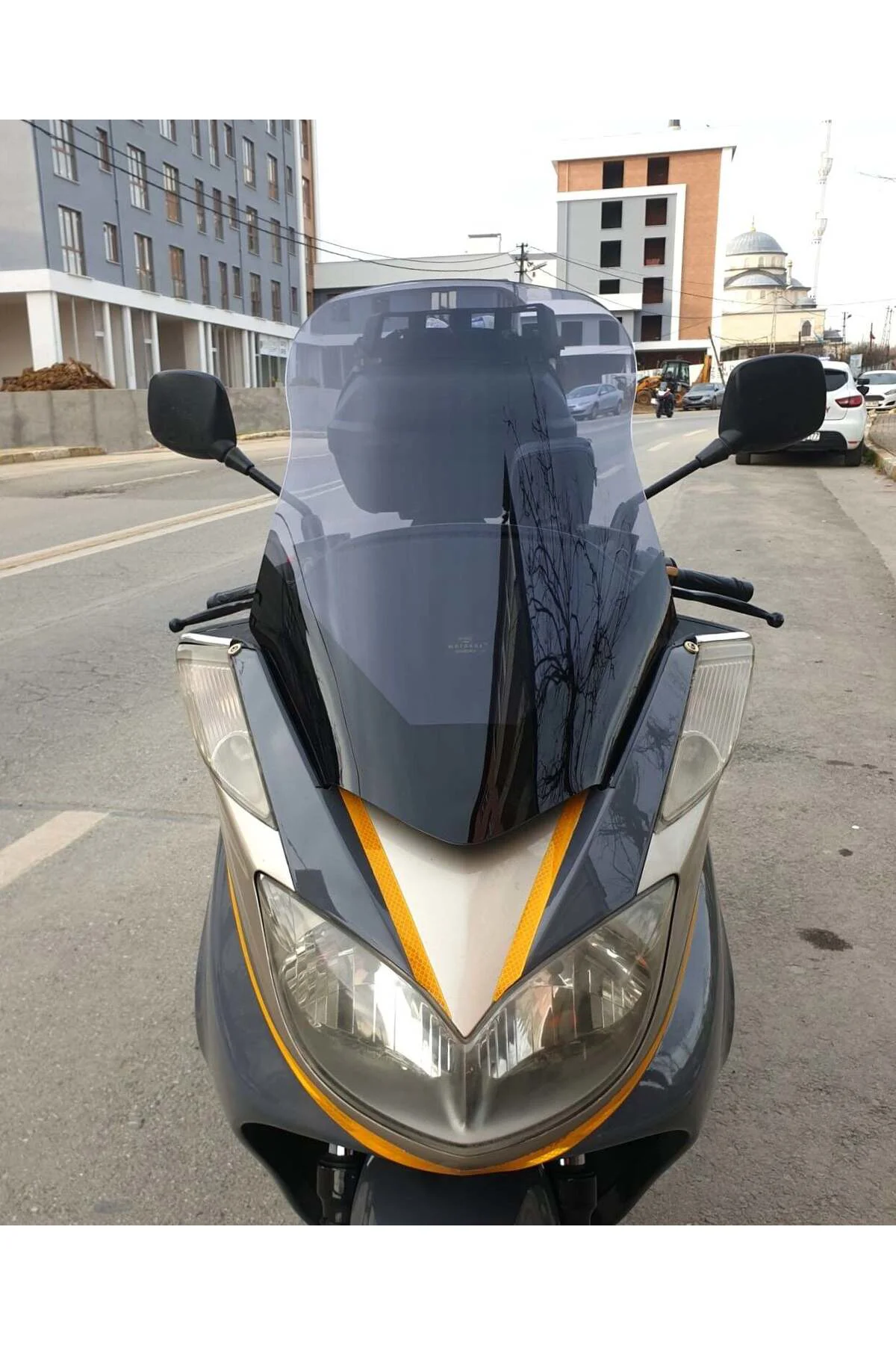 Yamaha Majesty 400 Ön Cam 2003-2015 Model 68cm Füme Renkli 4mm