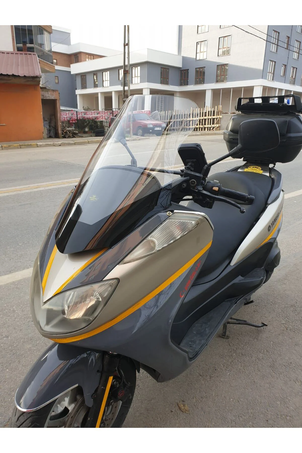 Yamaha Majesty 400 Ön Cam 2003-2015 Model 68cm Şeffaf Renkli 4mm