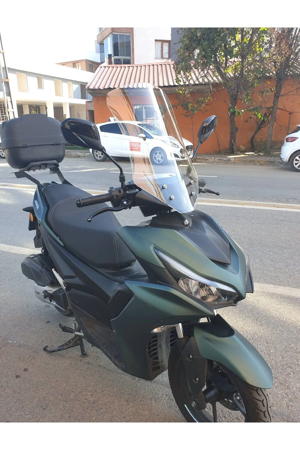 Yamaha Mio Aerox 125 Ön Cam 2023-2026 Model 54cm Şeffaf Renkli 4mm