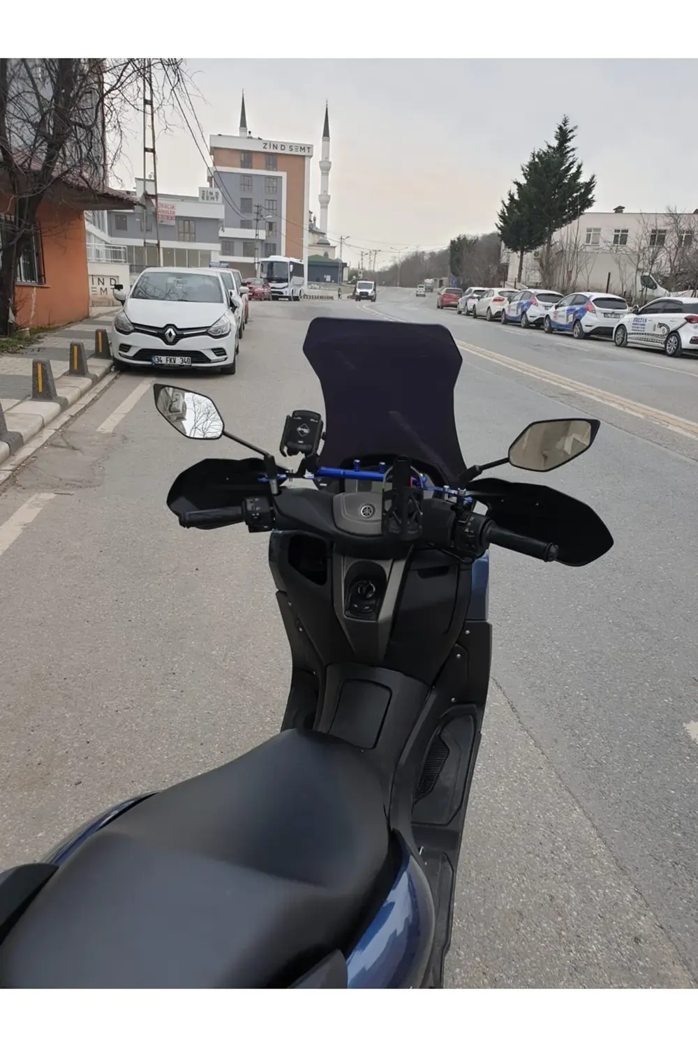 Yamaha Nmax Ön Cam 2021-2024 Model 72cm Siyah Renkli 4mm UZUN