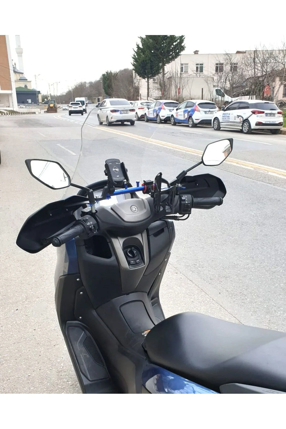Yamaha Nmax Ön Cam 2021-2024 Model 72cm Şeffaf Renkli 4mm UZUN