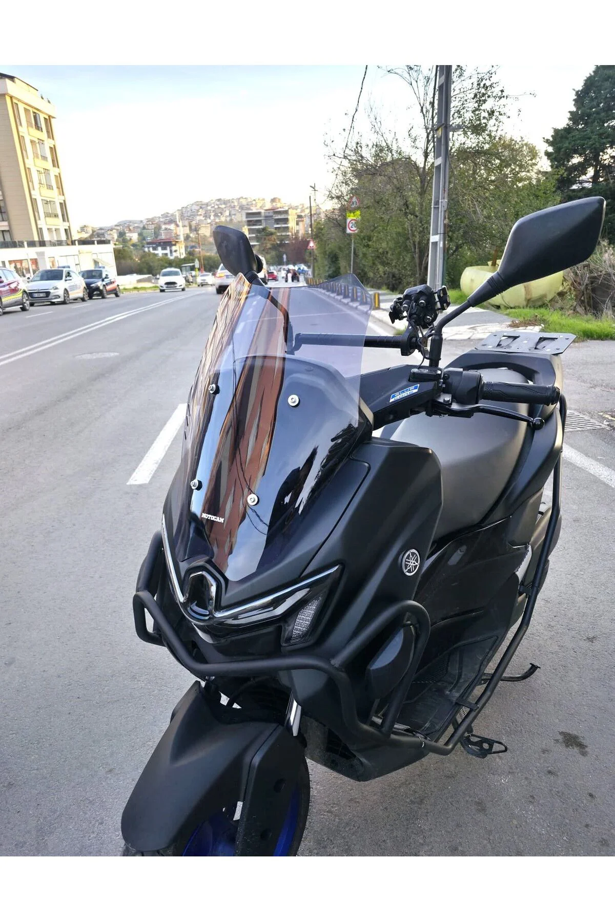 Yamaha Nmax Ön Cam 2025-2026 Model 43cm Füme Renkli SPORTİF