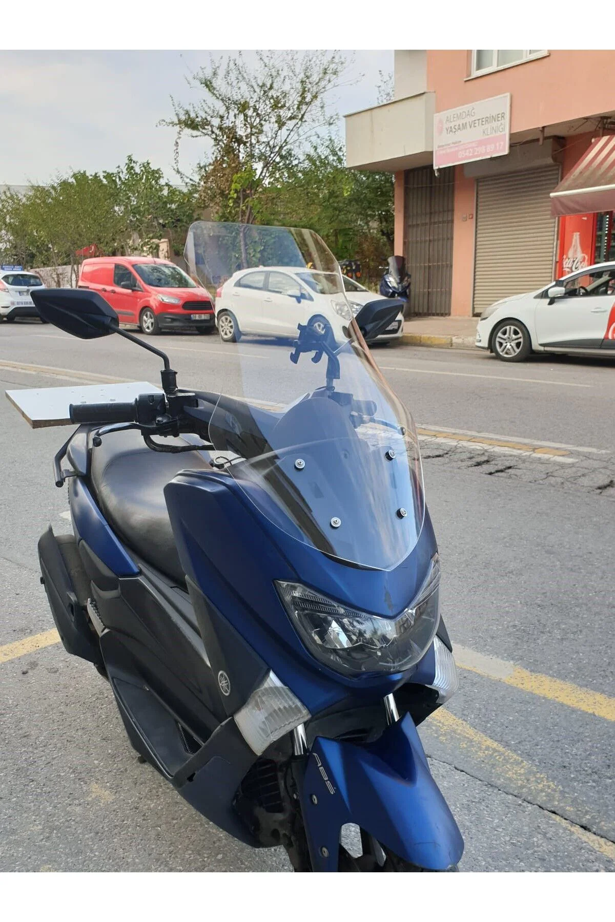 Yamaha Nmax Ön Cam 2015-2020 Model 69cm Şeffaf Renkli 4mm