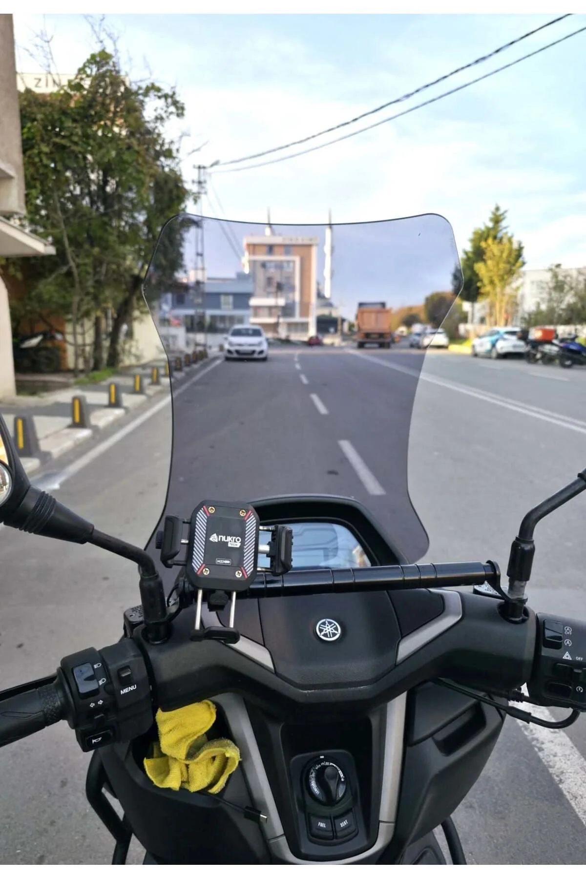 Yamaha Nmax Ön Cam 2025-2026 Model 72cm Füme Renkli 4mm