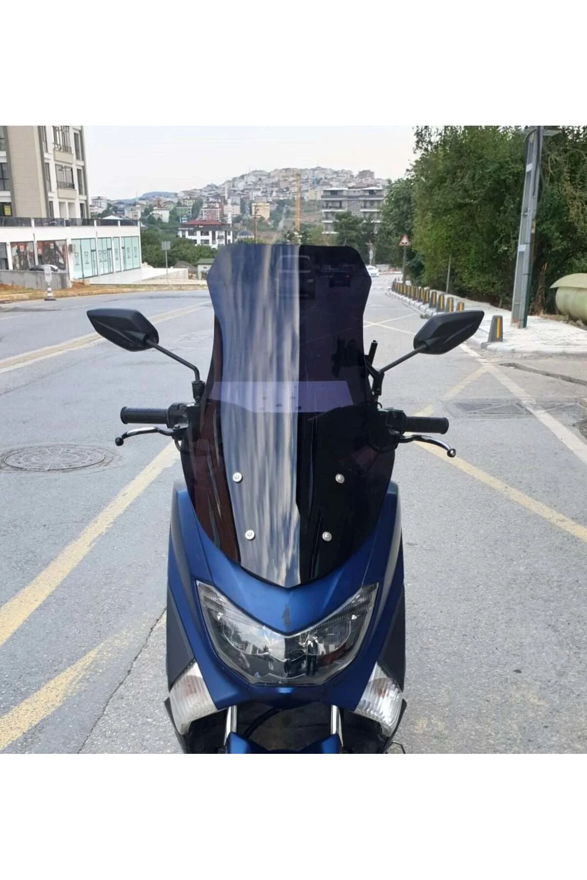 Yamaha Nmax Ön Cam 2015-2020 Model 69cm Siyah Renkli 4mm