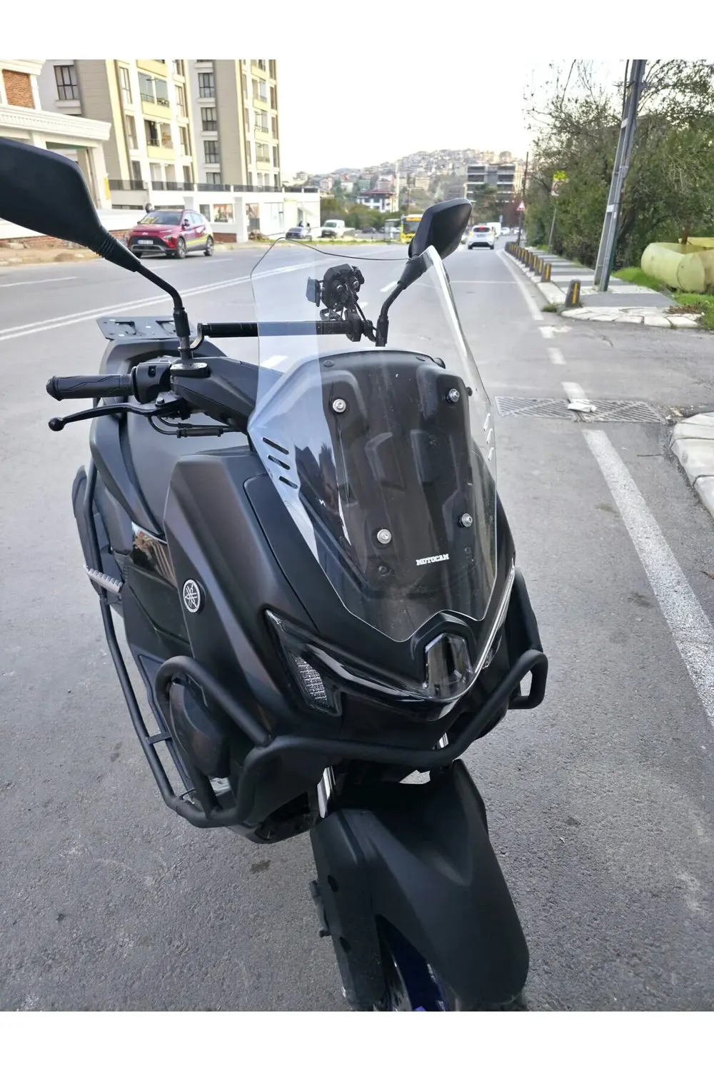 Yamaha Nmax Siperlik Ön Cam 2025 Model 49cm Şeffaf Renkli 4mm Spo