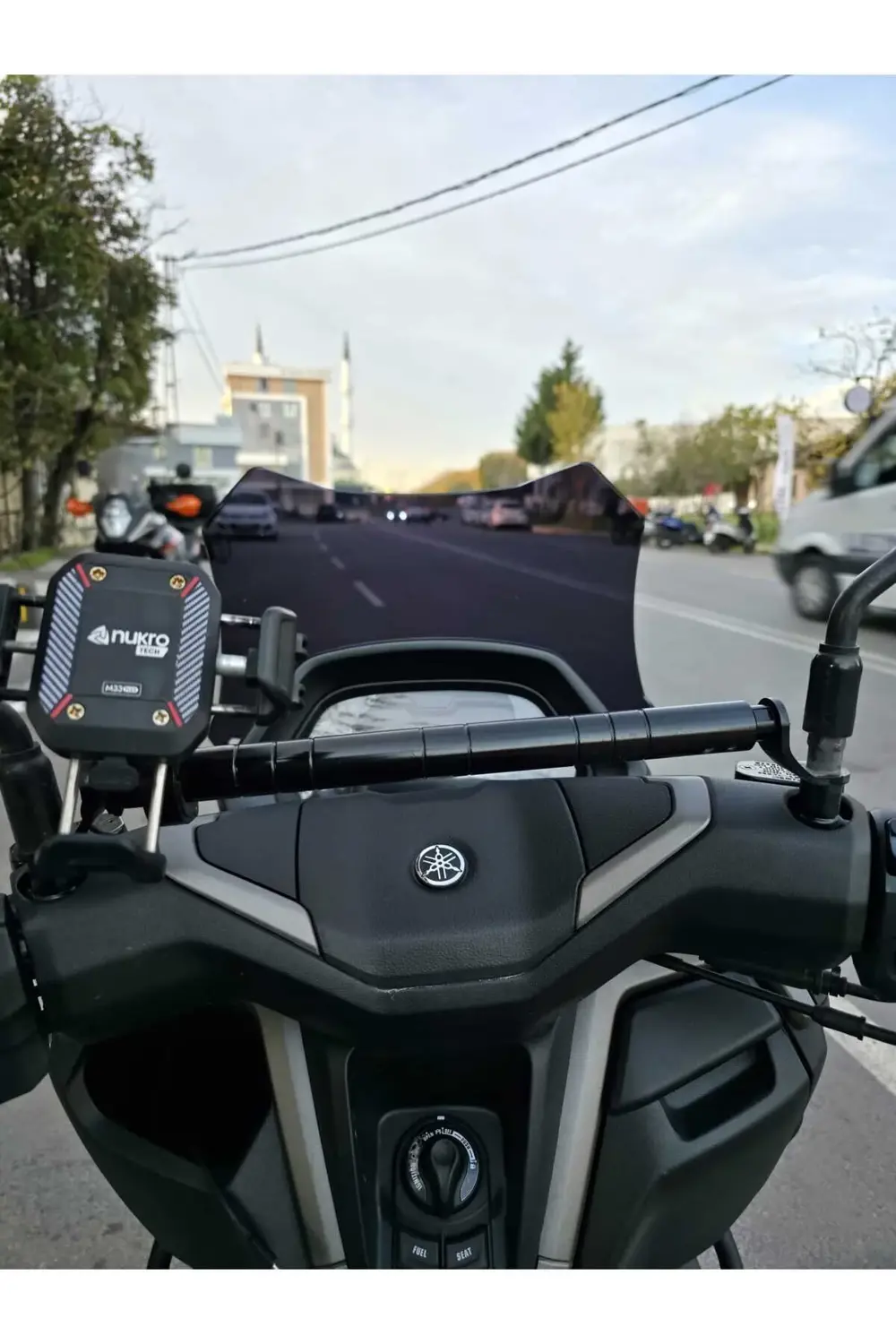Yamaha Nmax Siperlik Ön Cam 2025 Model 49cm Siyah Renkli 4mm Spor