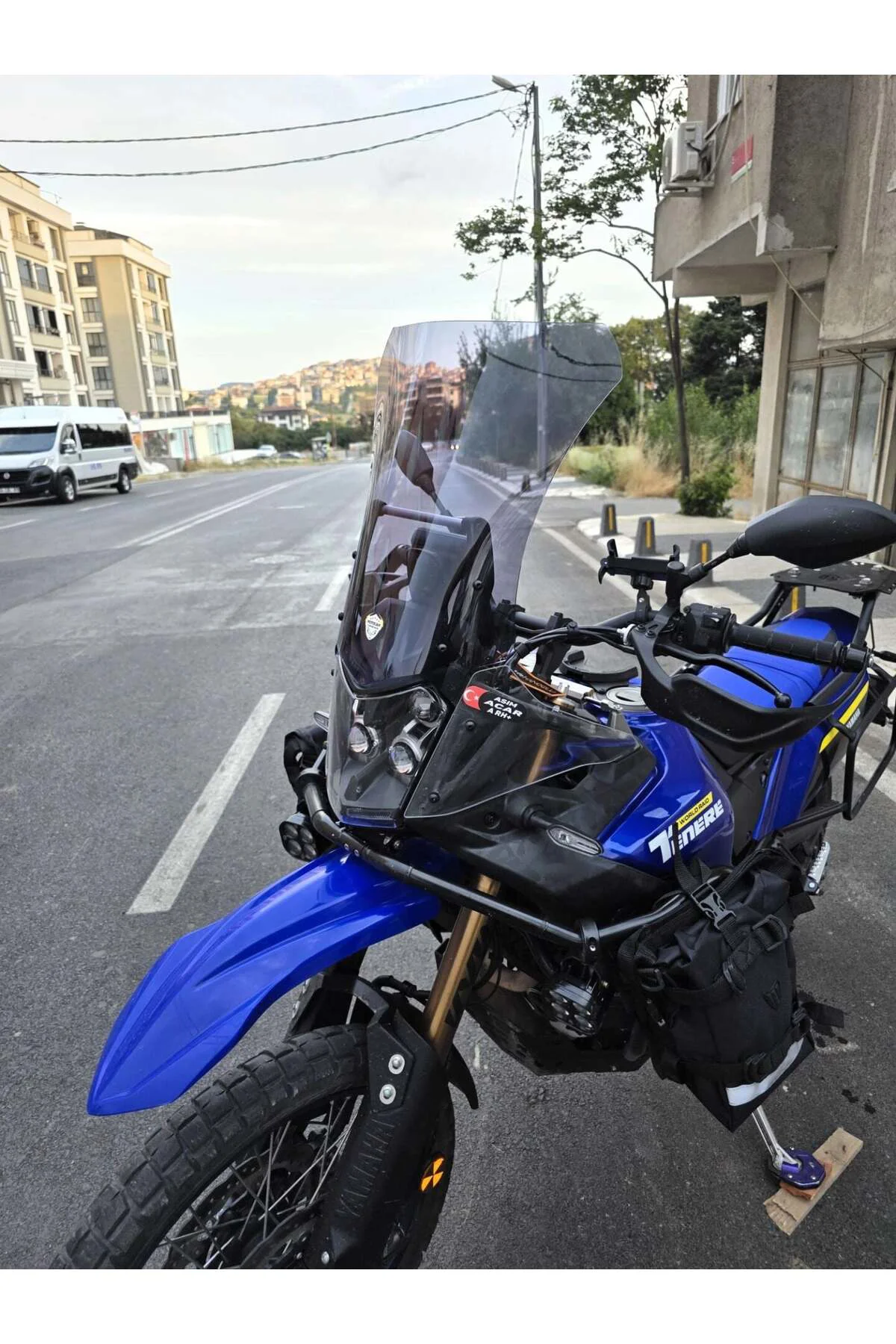Yamaha Tenere 700 World Raid Ön Cam 2023-2024 Model 45cm Füme Ren
