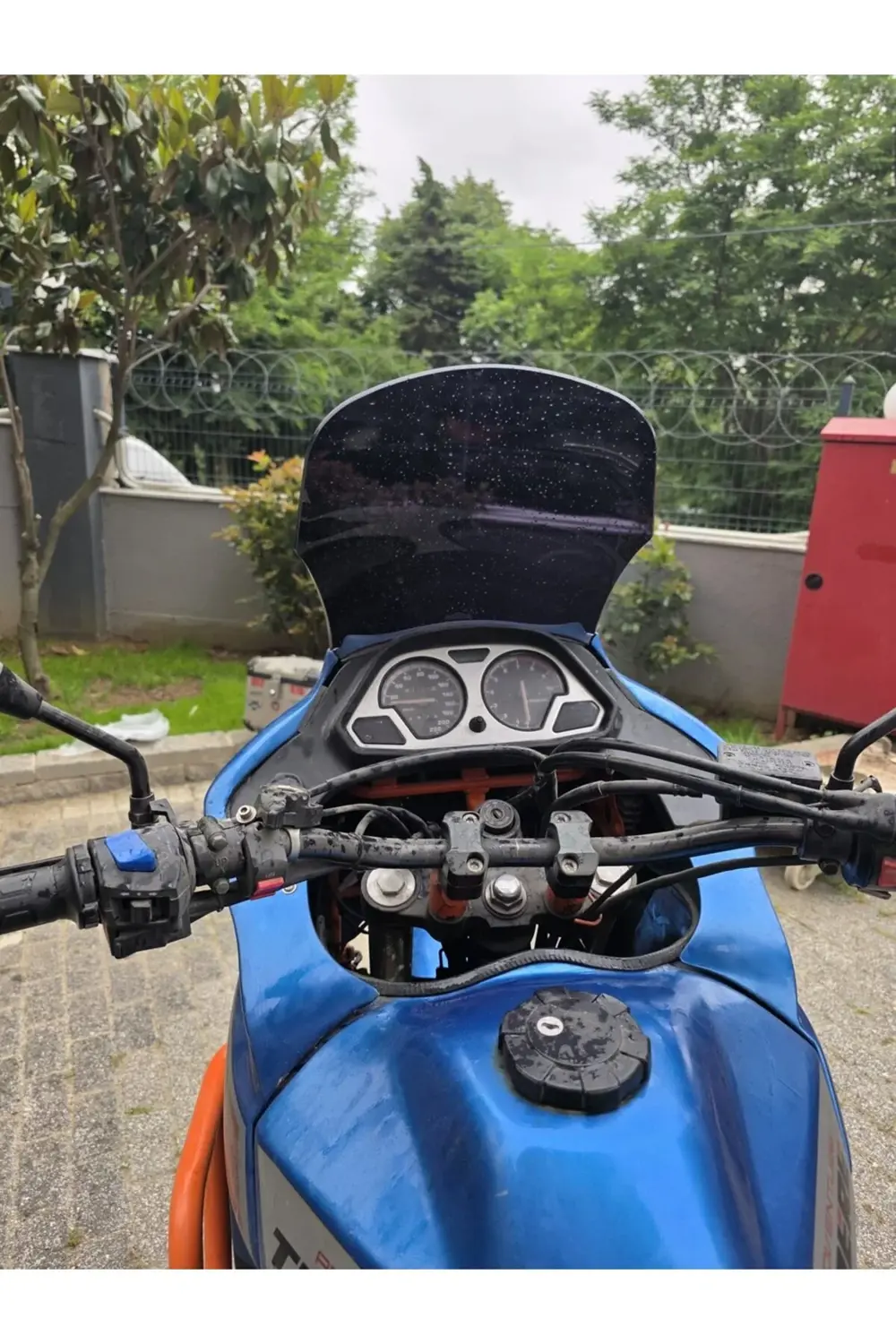 Yamaha Tenere XT 660 Z Ön Cam 1991-1999 Model 36cm Siyah Renkli 4