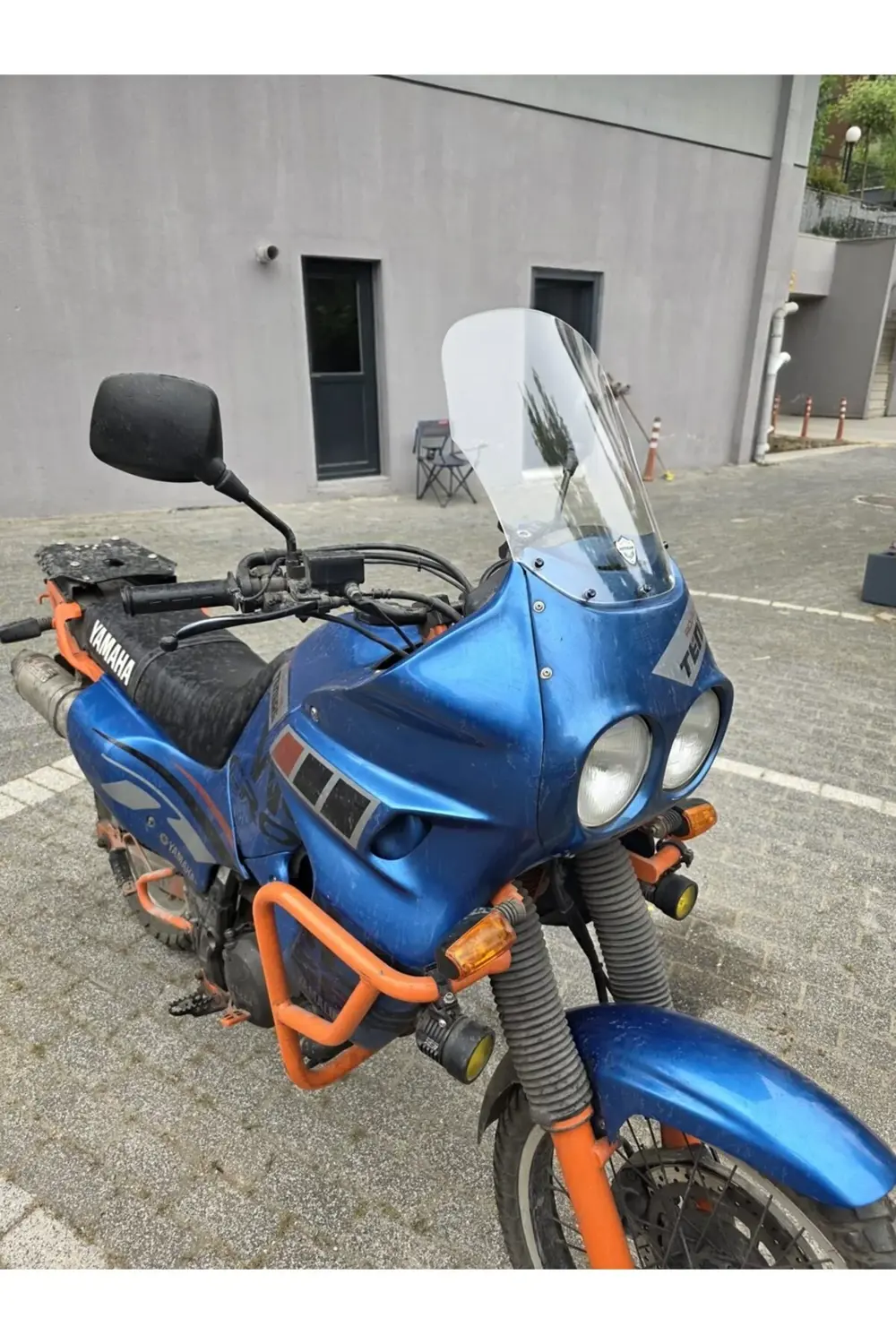 Yamaha Tenere XT 660 Z Ön Cam 1991-1999 Model 36cm Şeffaf Renkli Yamaha Tenere XT 660 Z Ön Cam 1991-1999 Model 36cm Şeffaf Renkli