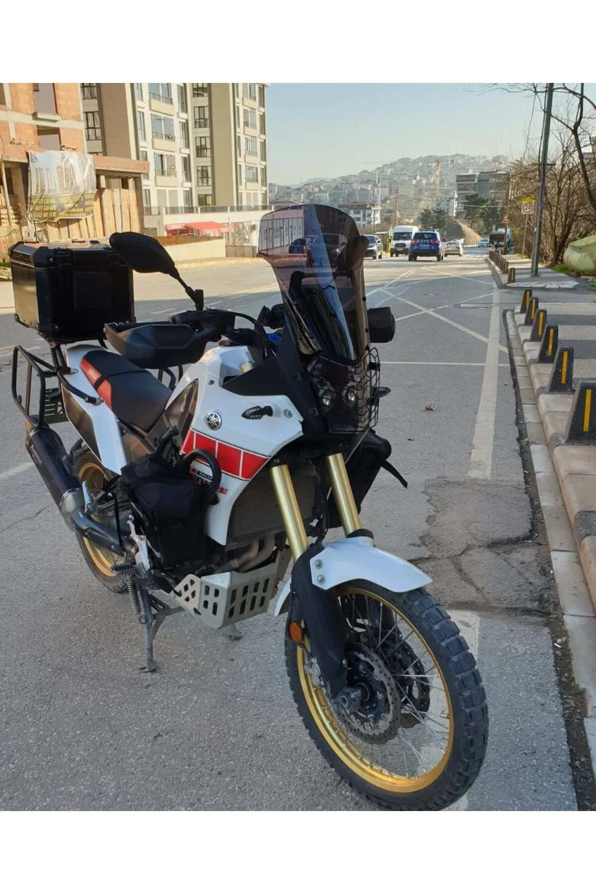 Yamaha Tenere XT 660 Z Ön Cam 1991-1999 Model 36cm Siyah Renkli 4mm