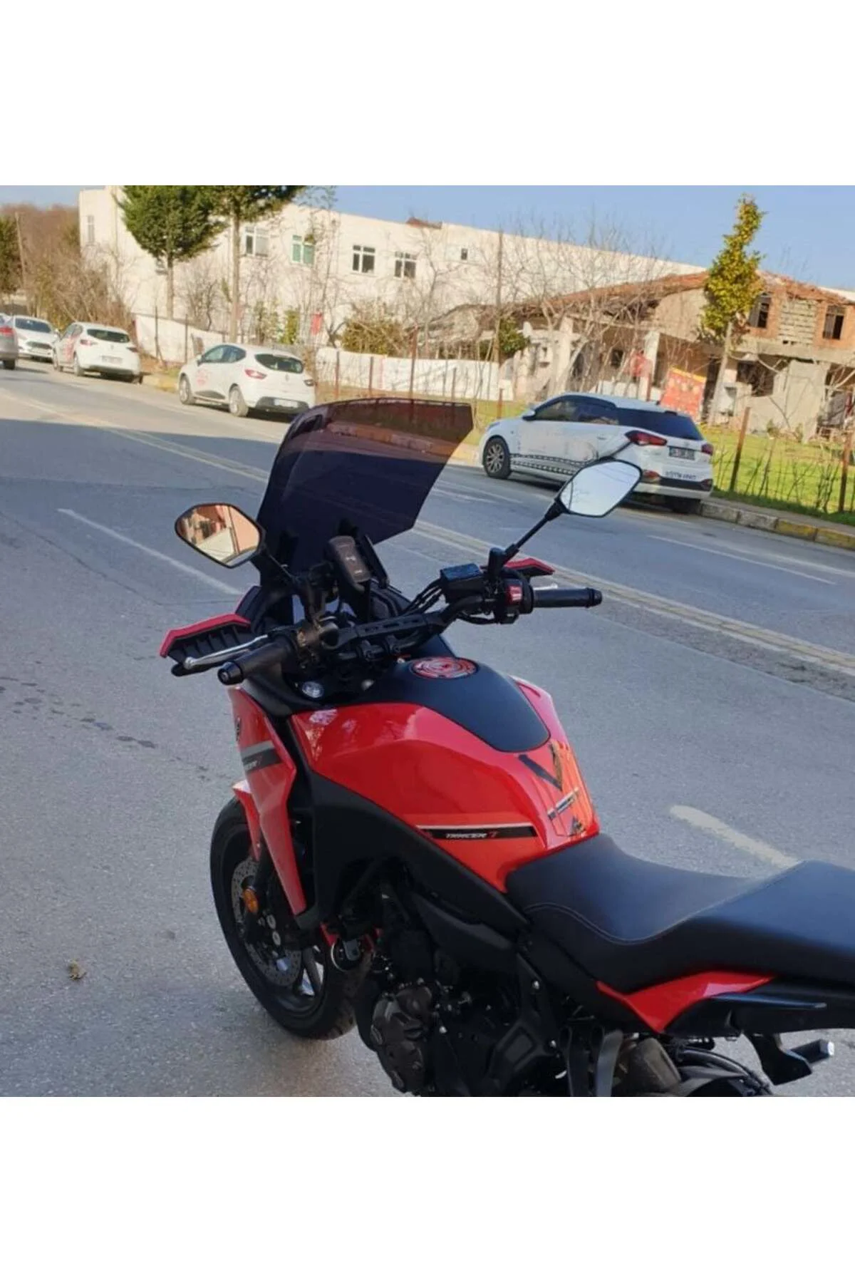 Yamaha Tracer 700 Ön Cam 2021-2026 Model 59cm Siyah Renkli 4mm